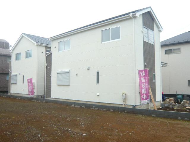 Local appearance photo. 11 / 7 Shooting Front 1 Building