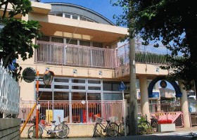 kindergarten ・ Nursery. Blue sky nursery school (kindergarten ・ 1359m to the nursery)