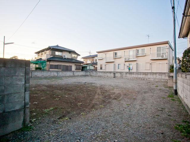 Local appearance photo.  ■ Site spacious 126 square meters!  ■ Car space two or more!  ■ Living spacious 18 Pledge popular face-to-face kitchen!  ■ Garden prior engagement 10m! Barbecue is also enjoy land Nantei! 