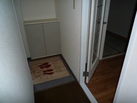 Entrance. It is with cupboard