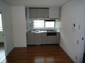 Kitchen. Storage is plenty of system Kitchen.