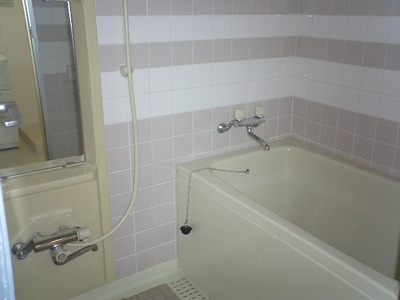 Bath. Reheating function with the bath