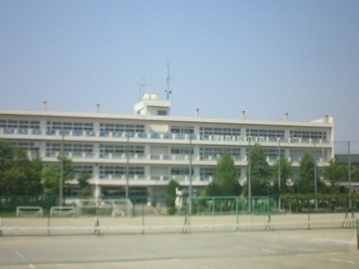 Junior high school. Mitsuhashi 150m until junior high school (junior high school)