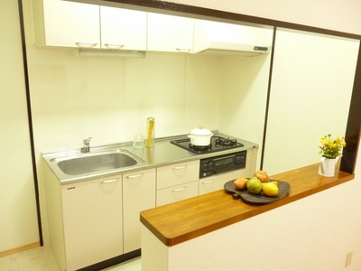 Kitchen.  ※ 103, Room model Room held at the reference photo