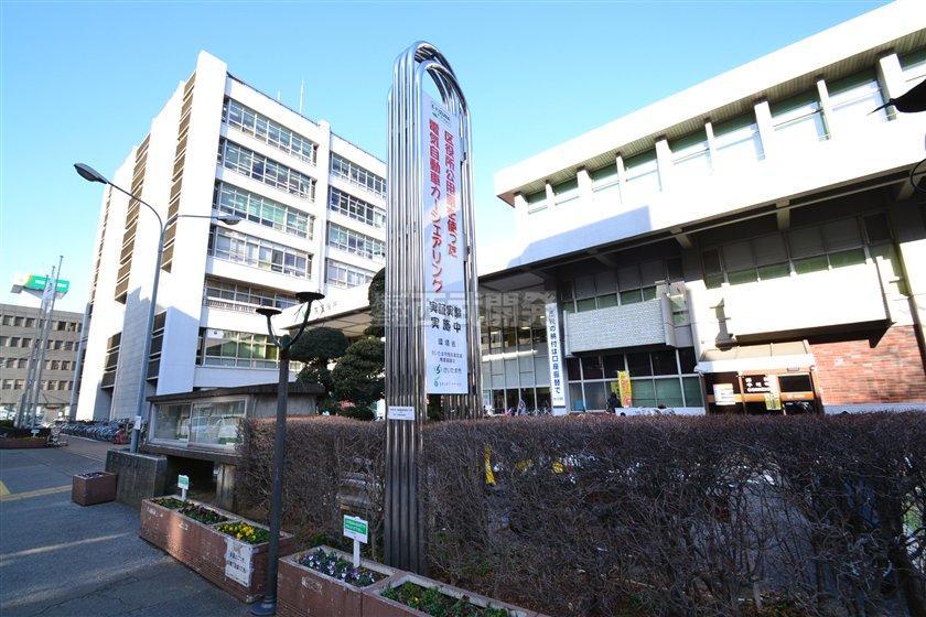 Government office. 2200m to Omiya ward office