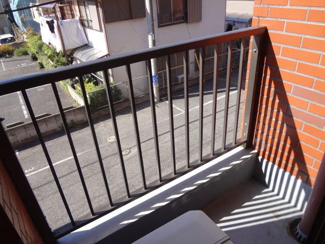 Balcony. You Jose futon