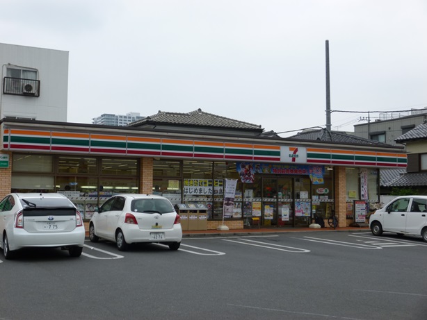 Convenience store. Seven-Eleven Saitama Asama-cho store (convenience store) to 386m