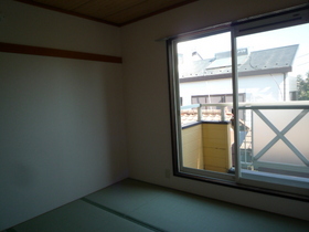 Living and room. Japanese-style room 4.5 Pledge