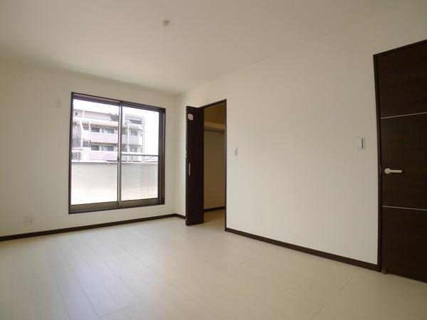 Non-living room. Indoor (June 2013) Shooting Building 2