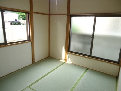 Living and room. 4.5 Pledge of Japanese-style room