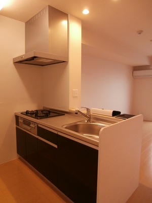 Kitchen.  ☆ 3-neck with stove grill ☆