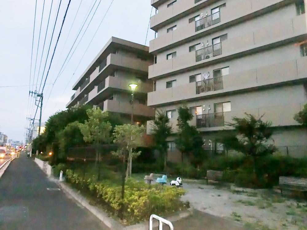 Local appearance photo. Local (August 2013) Shooting