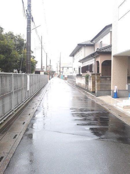 Local photos, including front road