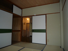 Living and room. Japanese-style room 6 quires