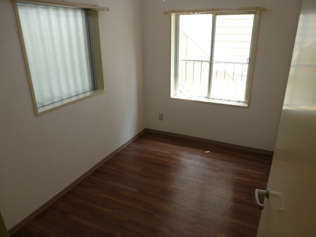 Living and room. Western-style 4 tatami