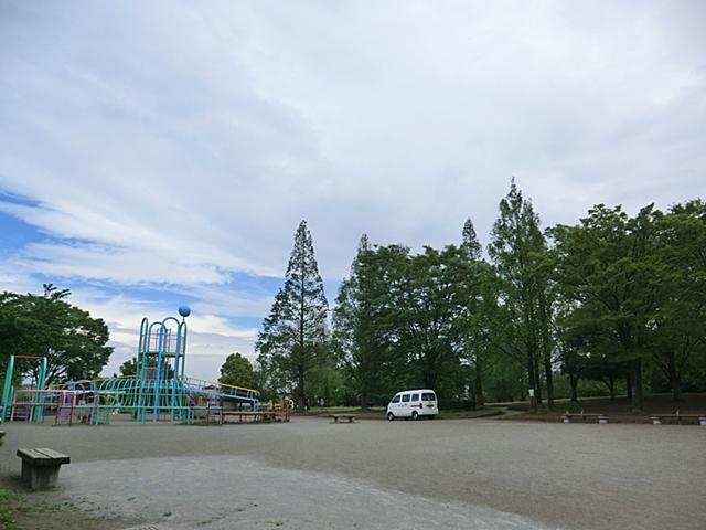 park. 671m to Hachioji park
