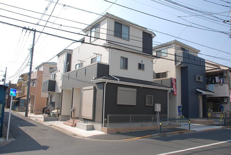 Same specifications photos (appearance). ( 2 Building) same specification