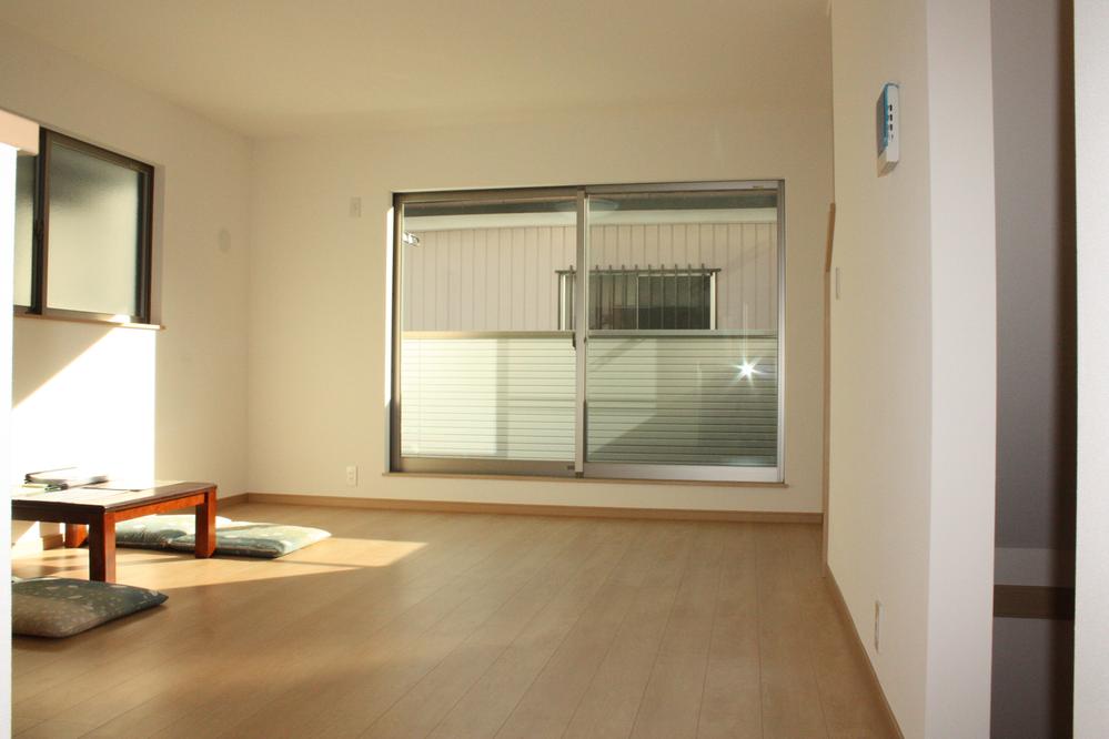 Living. Indoor (12 May 2013) Shooting