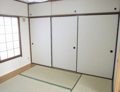 Other room space. Japanese-style room 4.5 Pledge closet With upper closet