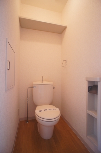 Toilet. Comfortable, Please spend a leisurely! bus ・ It is another toilet.