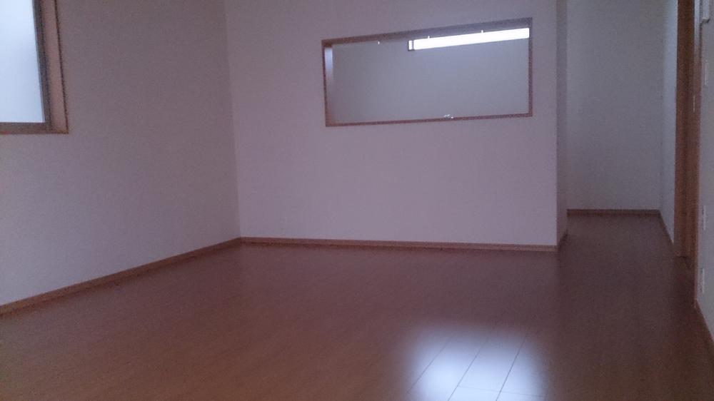 Living. Indoor (11 May 2013) Shooting