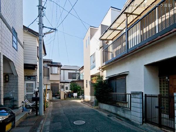 Local appearance photo