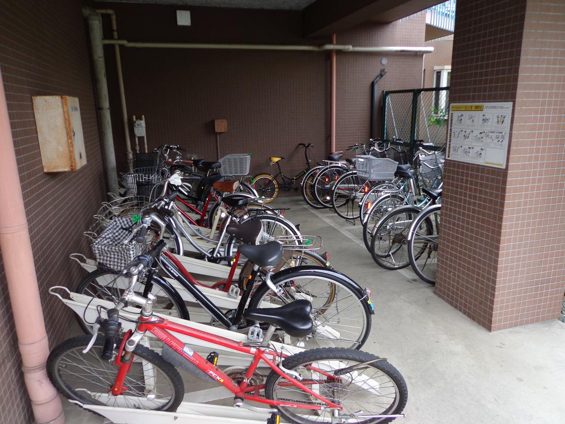 Other common areas.  ☆ Bicycle-parking space ☆ 