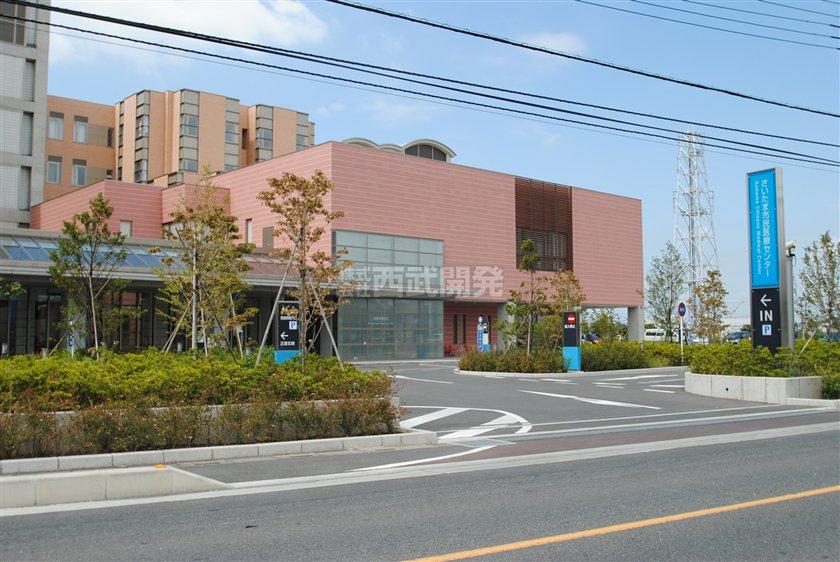 Hospital. 950m to Saitama Citizens Medical Center