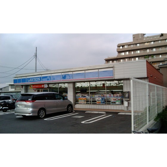 Convenience store. Lawson Saitama-cho valley chome store up (convenience store) 454m