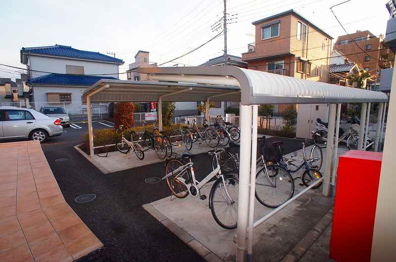 Other. 0m to bicycle parking lot (Other)