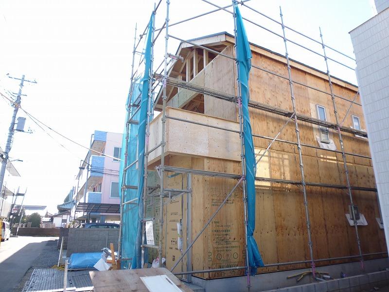 Local appearance photo. Local (12 May 2013) Shooting