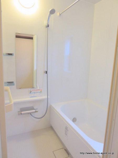 Bathroom. With bathroom dryer