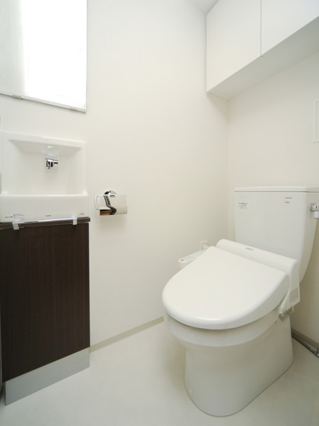 Other.  [Toilet handwashing] Equipped as standard with a with a heating toilet seat bidet. Also, It established a slim hand wash basin in the toilet. Because the embedded you can use widely the toilet. Such as toilet paper was also provided hanging cupboard that you can stock.