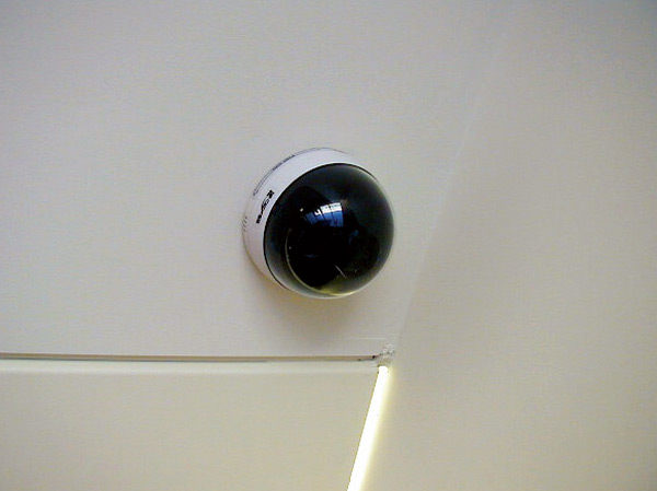 Security.  [surveillance camera] Kazejo room, Installing a security camera in such as in elevator. Such as a suspicious person of intrusion prevention, We are strengthening the security.