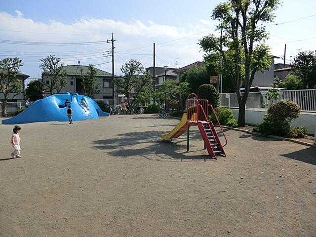 Police station ・ Police box. 115m to a large southeast children's park