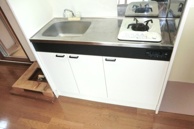 Kitchen.  ☆ It is with gas stove ☆ 