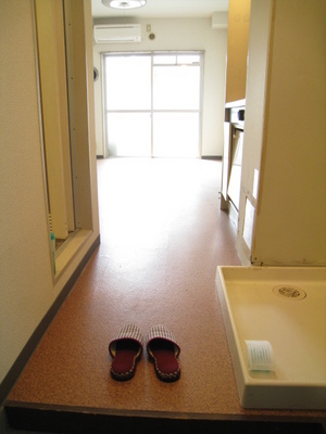 Entrance. Is Indoor Laundry Area!