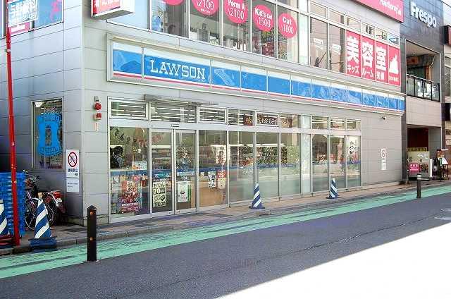 Convenience store. 200m to Lawson Urawa Kamikizaki shop