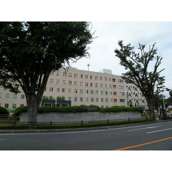 Government office. 673m to the Saitama prefectural government (public office)
