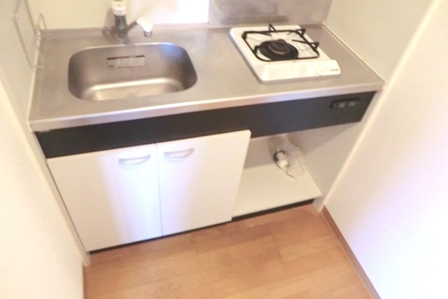 Kitchen.  ☆ Convenient 1-neck in self-catering ・ With gas stove ☆ 