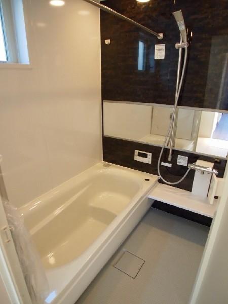 Bathroom. Bathroom dryer with bathroom of artificial marble. Design a classy