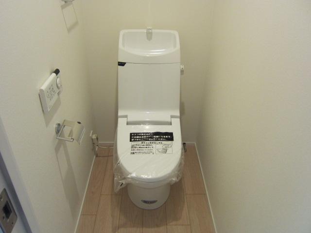 Toilet