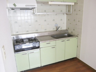 Kitchen. Refreshing green of the kitchen