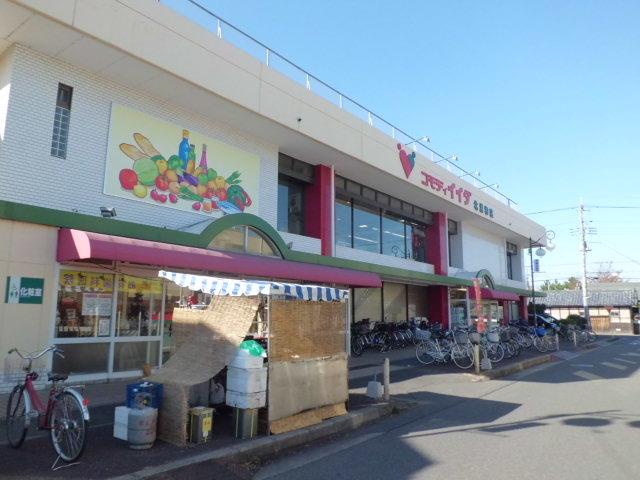 Supermarket. Commodities yakitori's previous 600m shop until Iida is an attractive and, Carelessly! ! 
