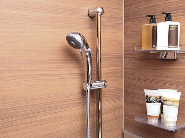 Bathing-wash room.  [Slide bar] To the position of your choice can be fixed the height of the shower head.