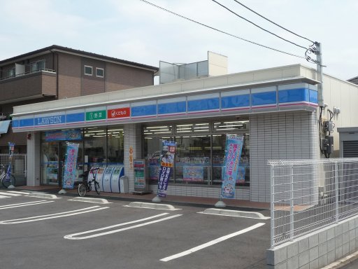 Convenience store. 100m until Lawson Saitama Kamikizaki store (convenience store)