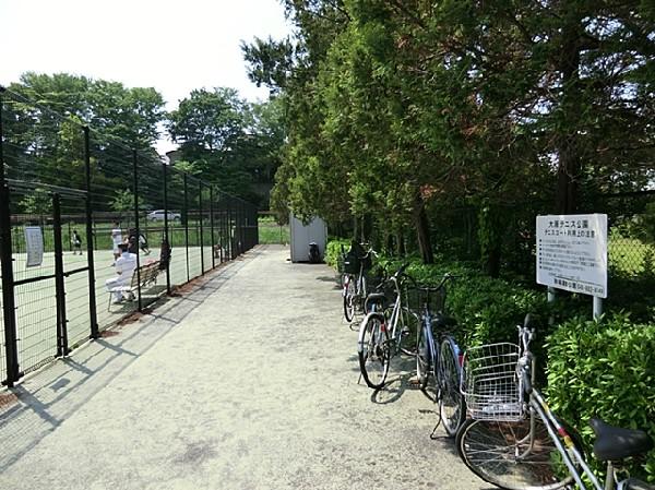 park. 650m until Ohara tennis park