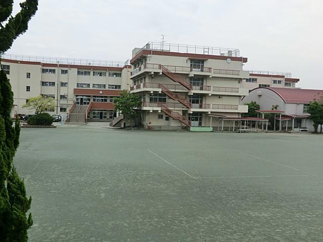Primary school. 655m until the Saitama Municipal Sayado Elementary School