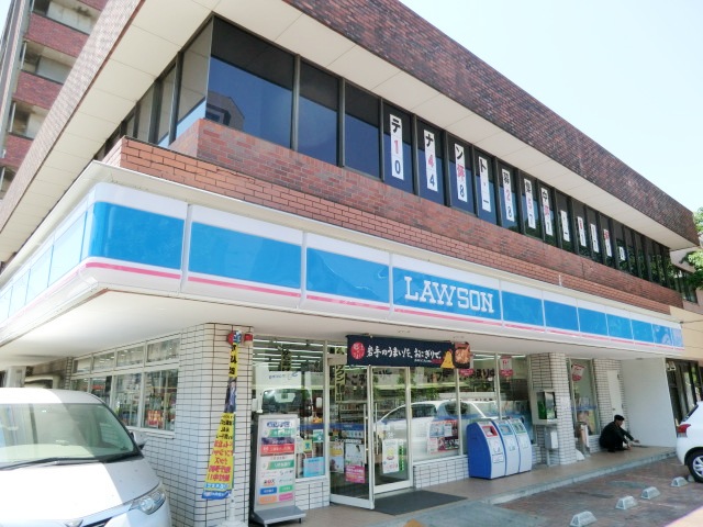 Convenience store. Lawson 200m to the east coast of Urawa Machiten (convenience store)
