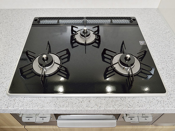 Kitchen.  [Pearl Crystal stove] Built-in stove adopted with Rinnai Corp. grill. Equipped and the beauty and durability, Care is easy to specification.  ※ Temperature control function ・ Without water on both sides grilled function there (Model Room DOS type)